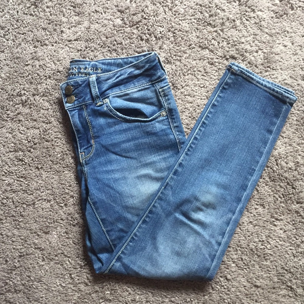 AE artist crop super stretch